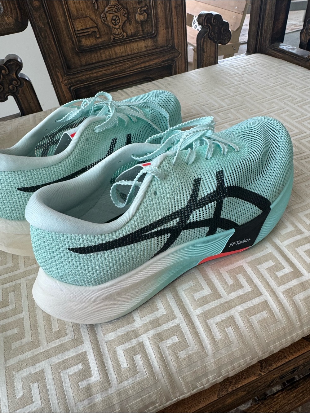 ASICS METASPEED EDGE – Mint Green | Men’s 6.5 / Women’s ~8